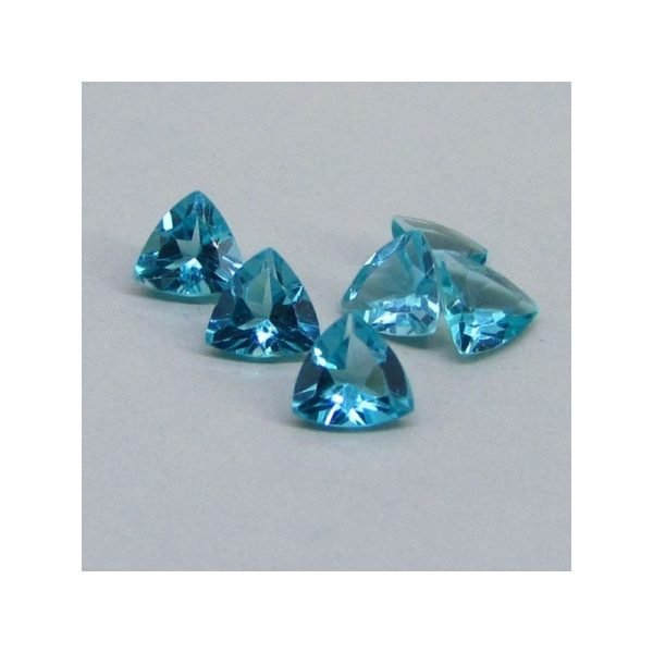[Grade AAA] Faceted Apatite Trillion Gemstone 5-7 mm Sizes