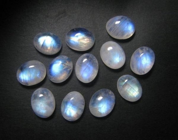 [A] Natural Blue Rainbow Moonstone Oval Gemstone [3x5mm-10x14mm]